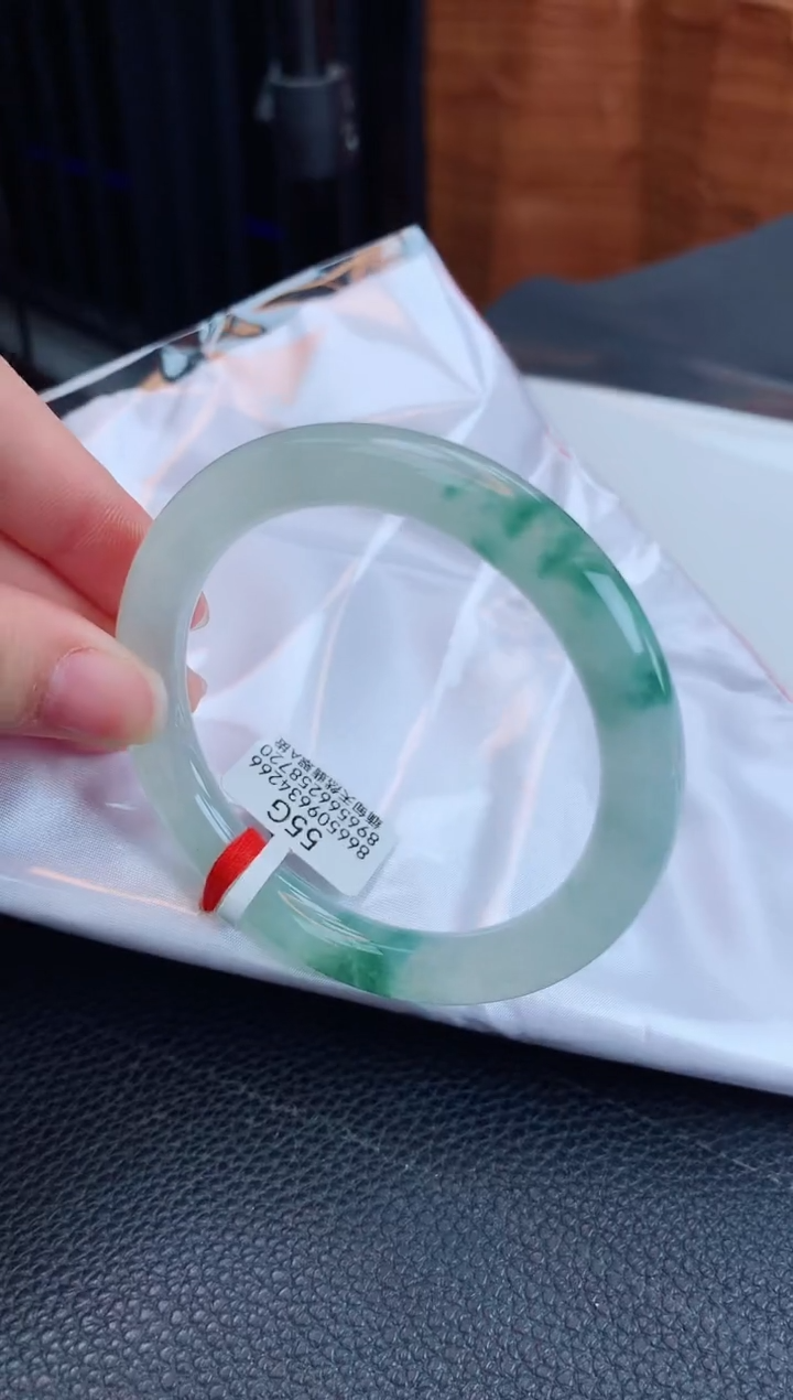 【闪购商品】翡翠手镯未镶嵌缅甸天然翡翠A货手镯