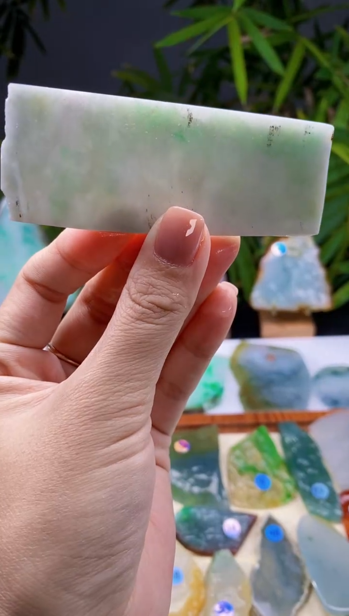 定制翡翠未镶嵌翡翠