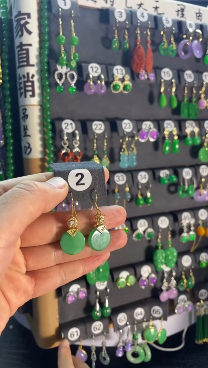 【闪购商品】翡翠耳饰银S925镶嵌2....