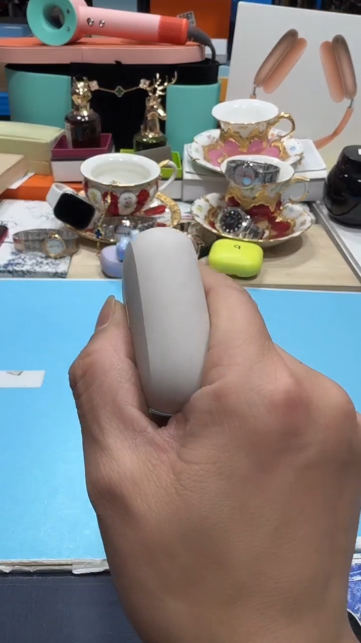 瓷片静****ɞ111111111@@1