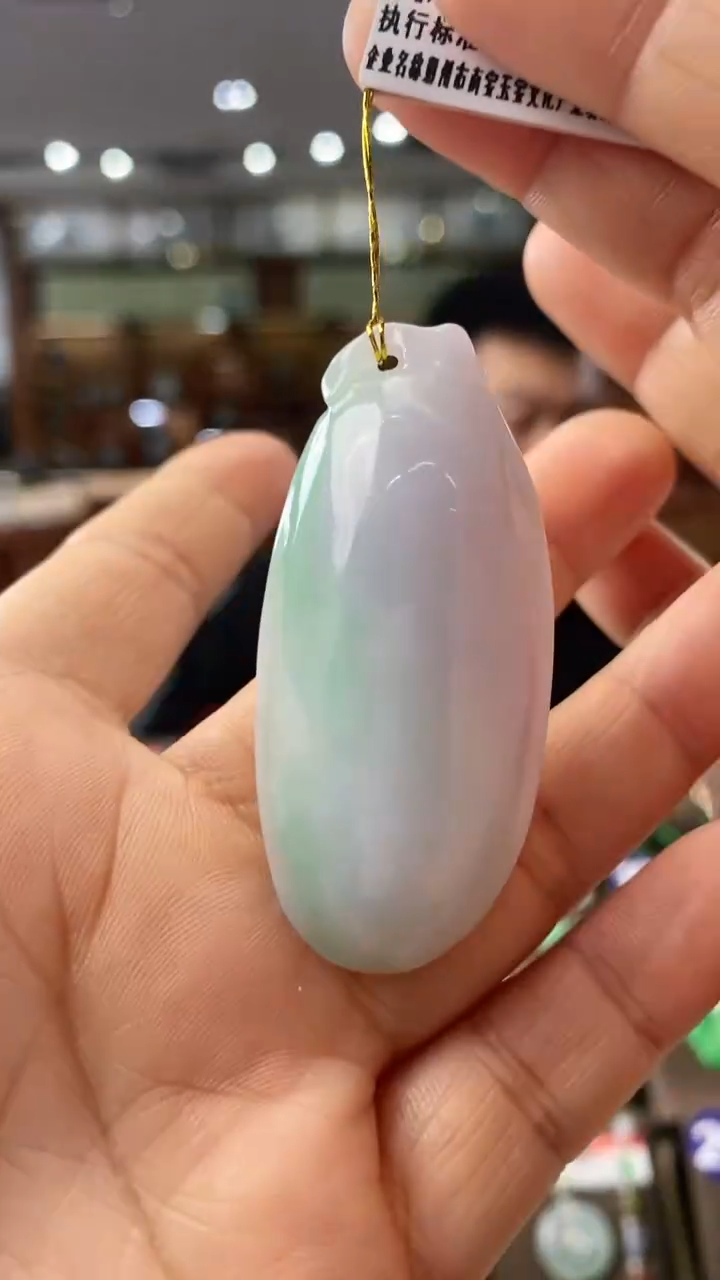 【闪购商品】翡翠颈饰未镶嵌福瓜