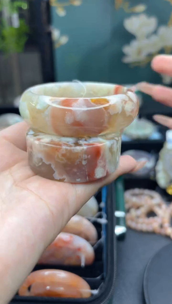 【闪购商品】石英质玉手镯未镶嵌2249（53圈赠送镯心）