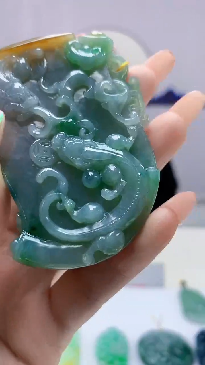 【闪购商品】定制翡翠未镶嵌5153DD-毛货挂件74