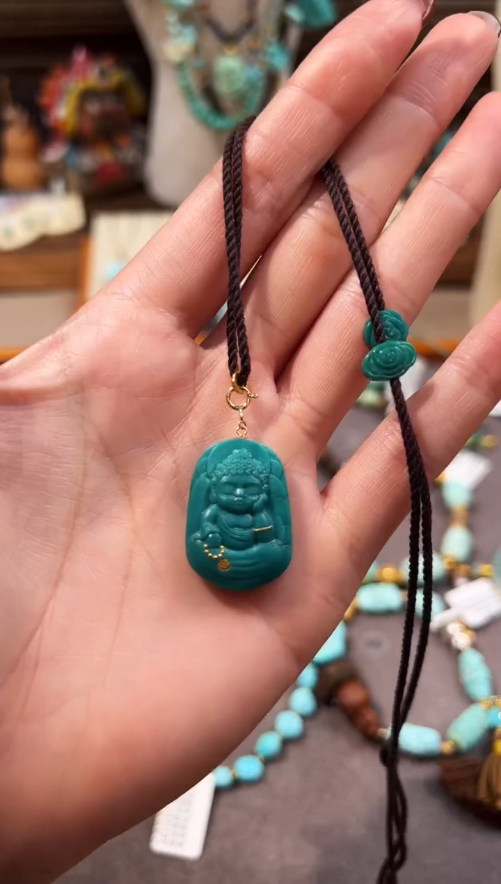 18K金镶嵌绿松石颈饰宝宝佛项链