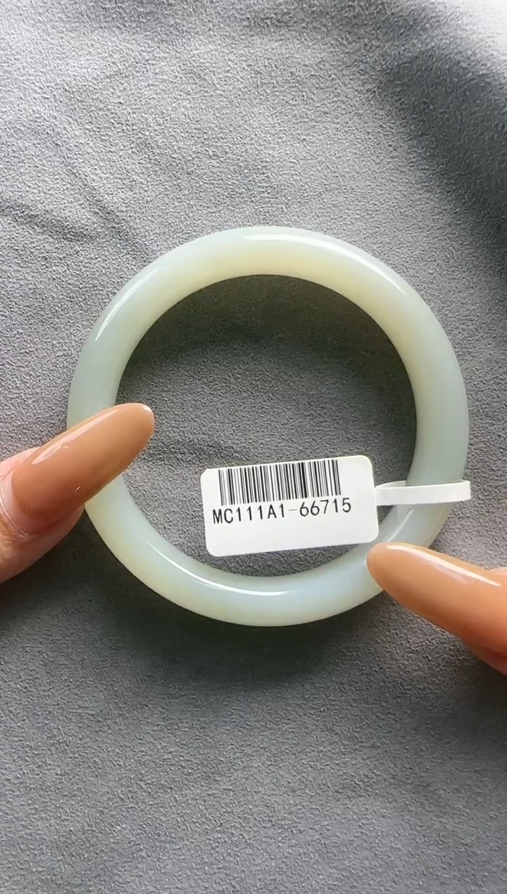 【闪购商品】和田玉手镯未镶嵌55+