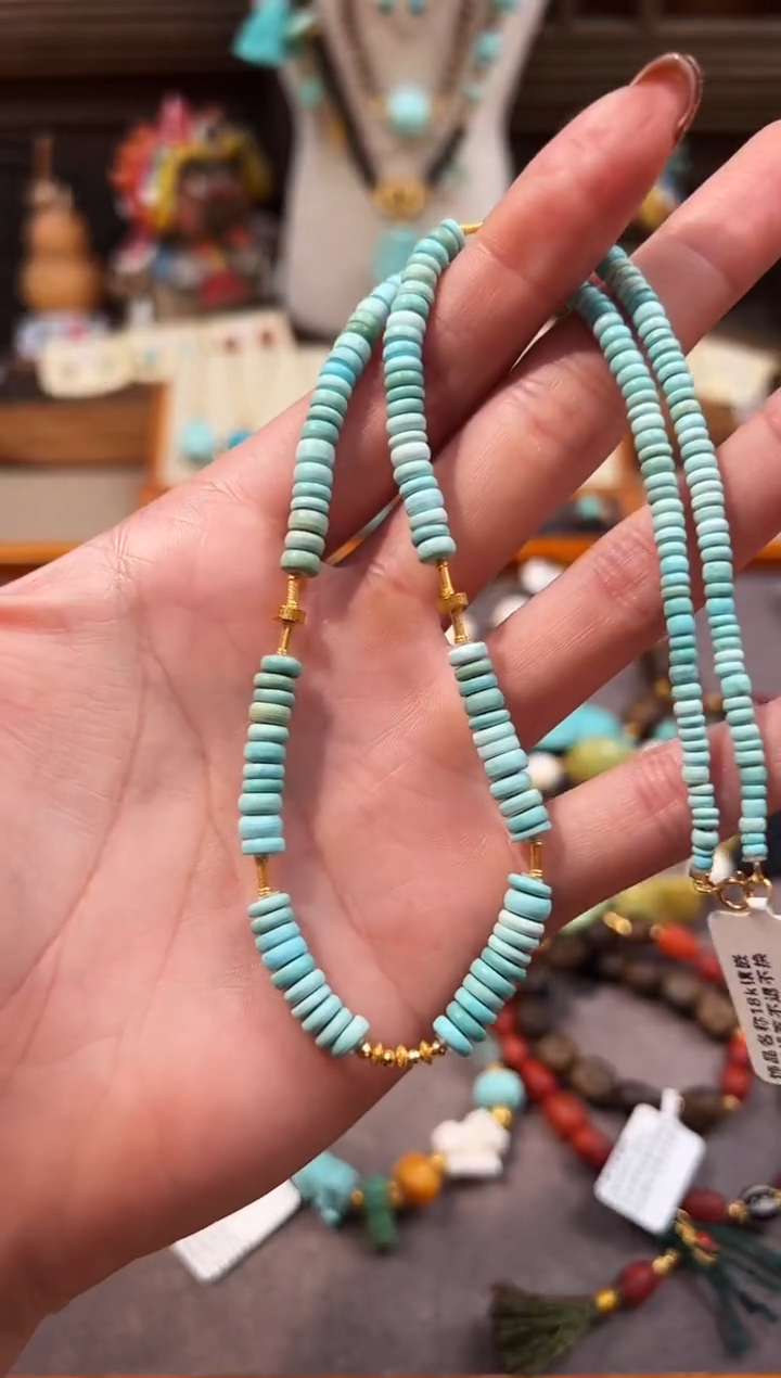 18K金镶嵌绿松石颈饰直切项链