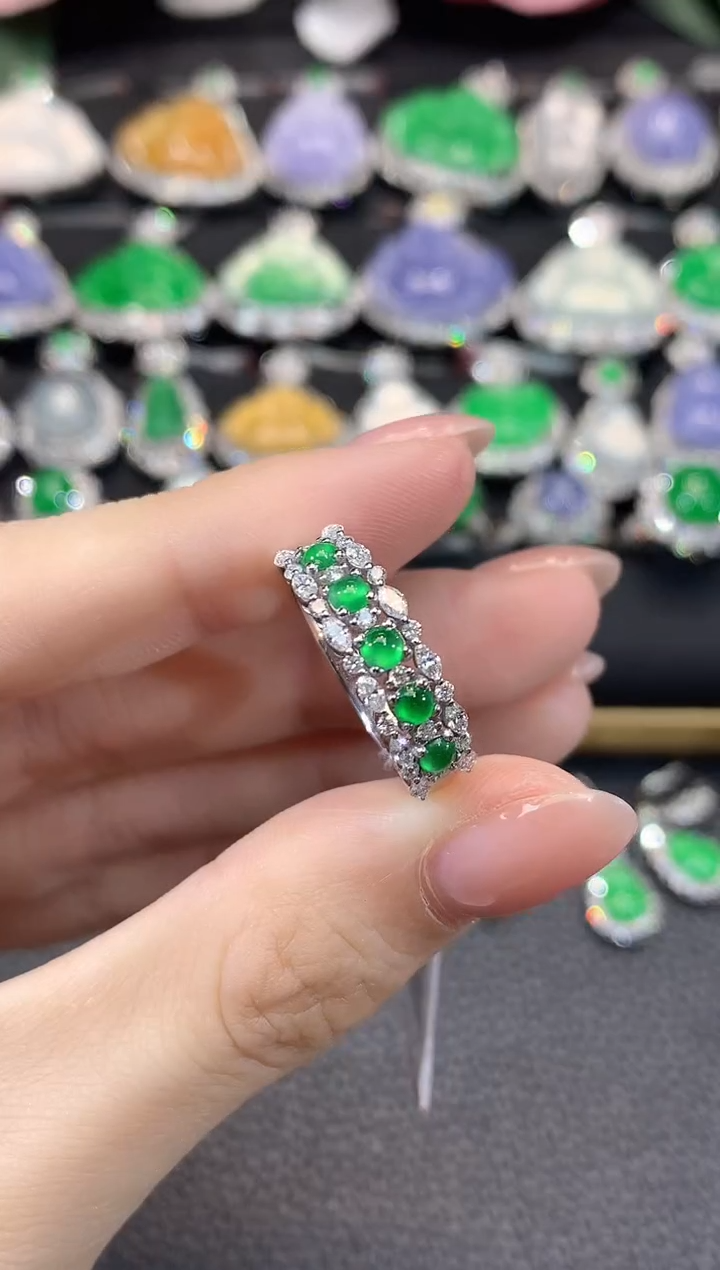 18K金镶嵌戒指翡翠C15