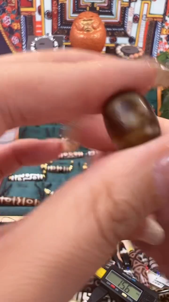 玛瑙/玉髓（覆膜）颈饰未镶嵌66.（微瑕）