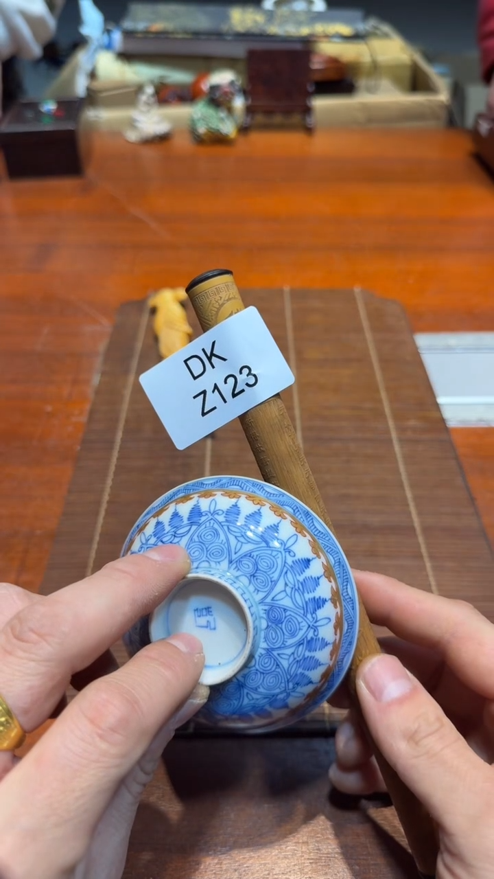 瓷片金*虎哈哈哈哈哈123