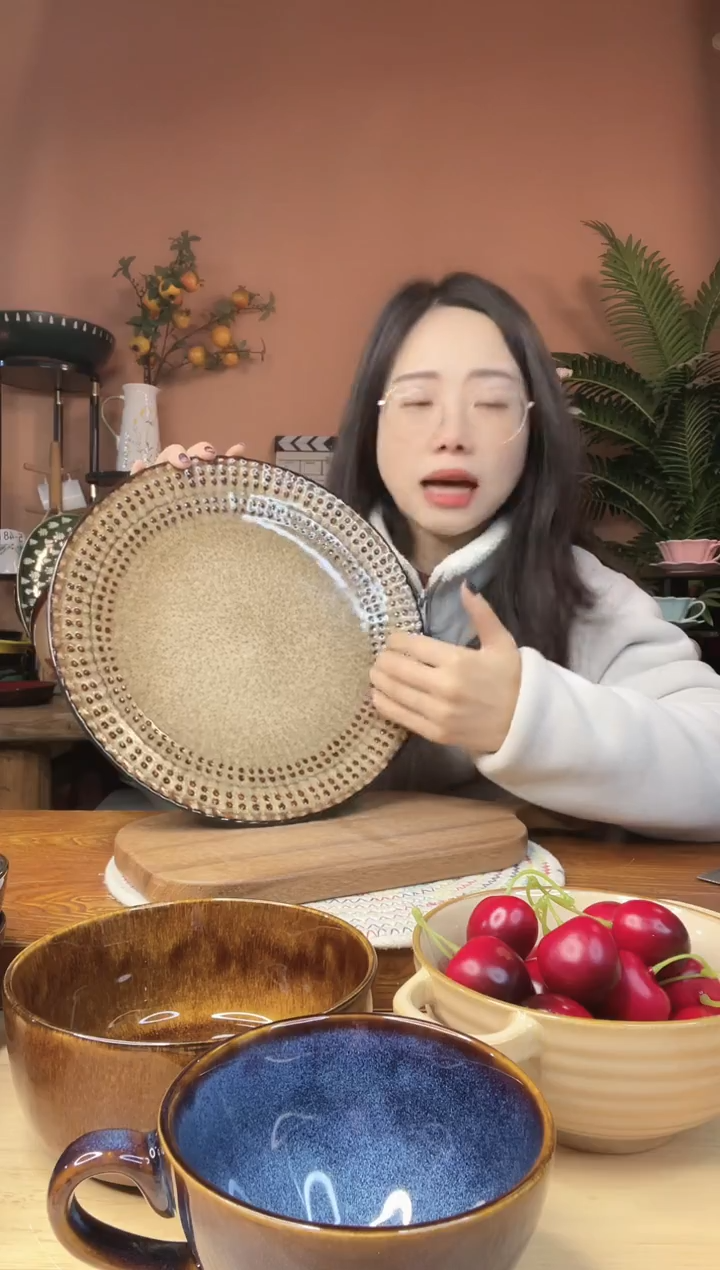 陶瓷11.7英寸复古珠点大盘 微瑕疵
