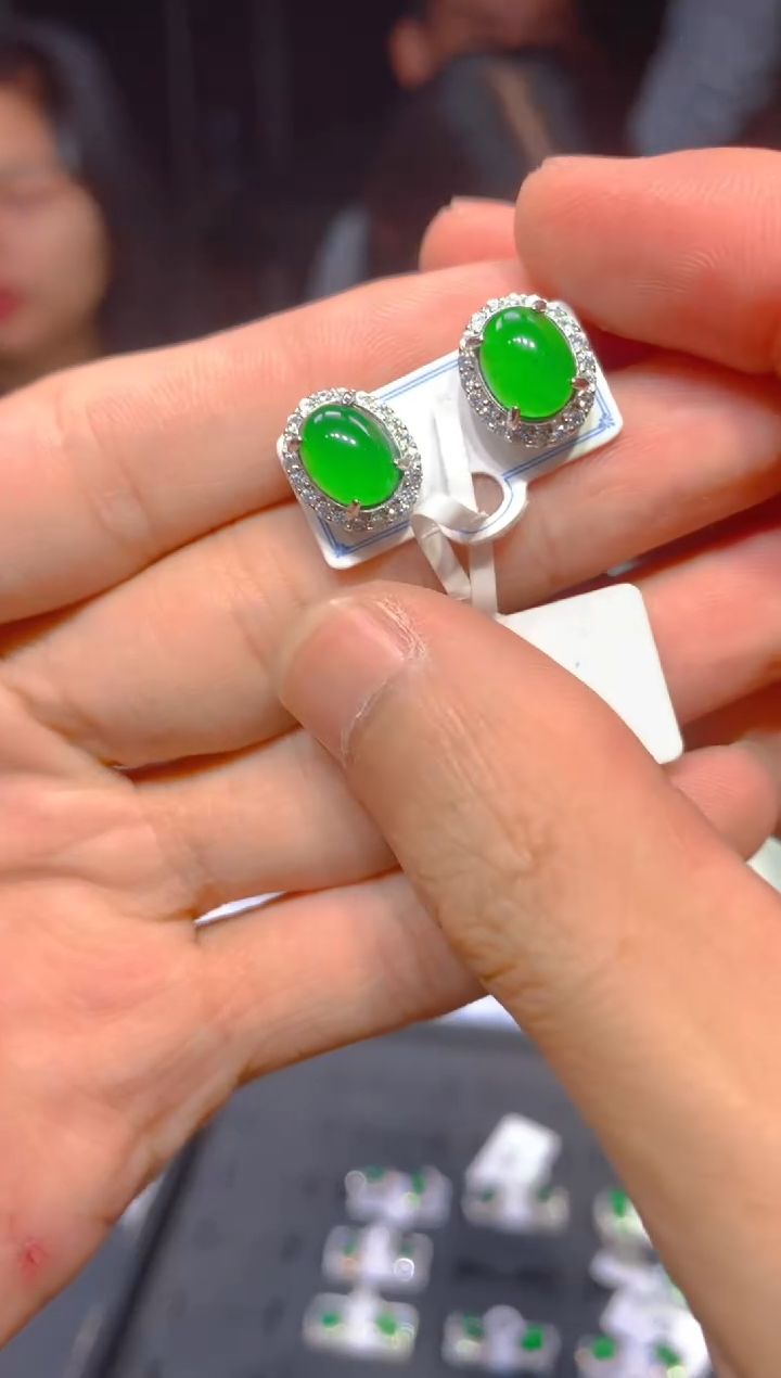 【闪购商品】定制翡翠未镶嵌10定制翡翠.多样性发货-发其一