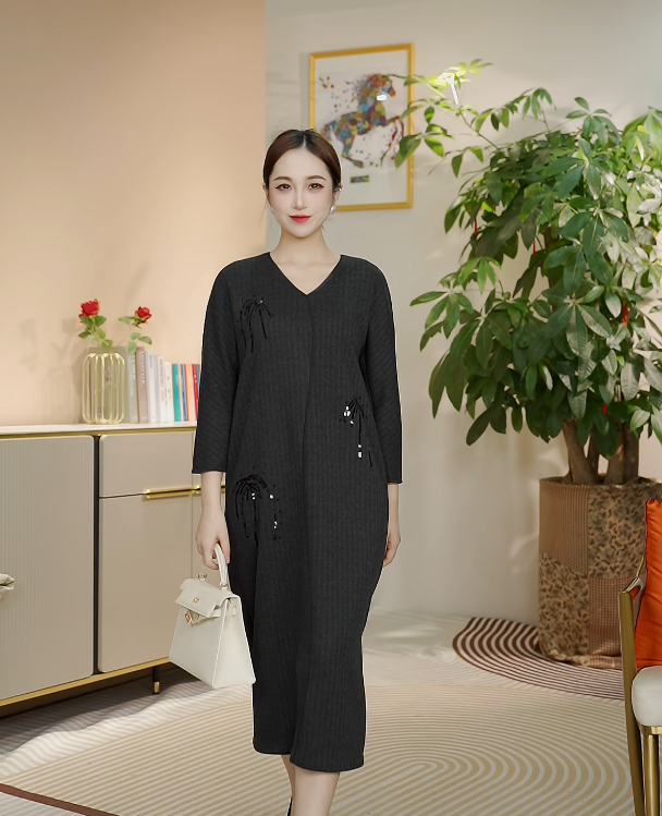 【七景超级太太】2024新款设计连衣裙女款高档连衣裙 SL24237