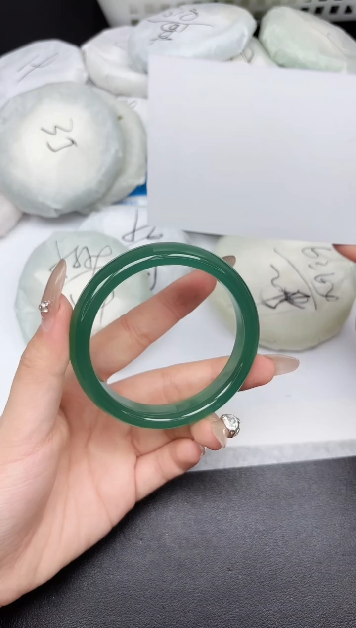 未镶嵌手镯石英质玉99-5859
