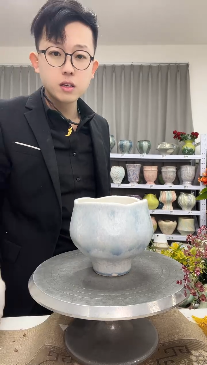 【1.1】花盆链接 高： 13.5 口：12