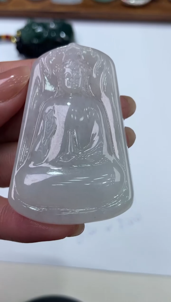 【闪购商品】翡翠未镶嵌颈饰2207545  