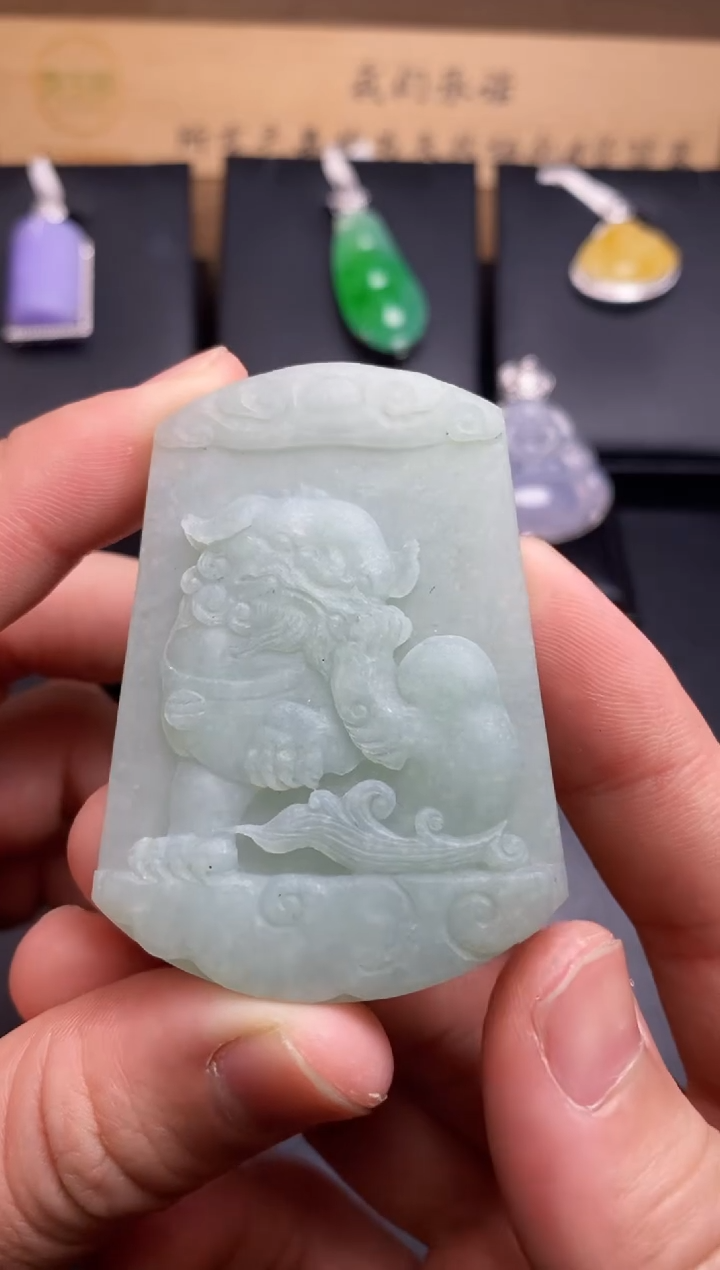 【闪购商品】定制翡翠未镶嵌翡翠