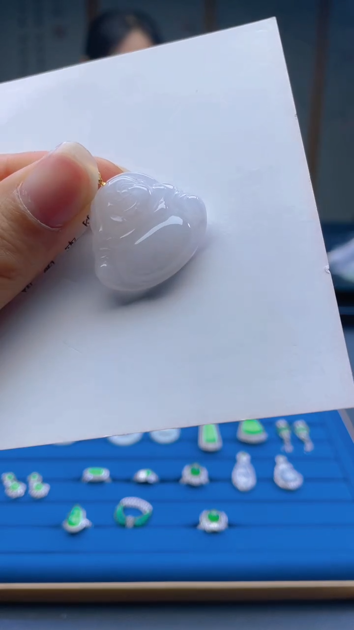 【闪购商品】翡翠吊坠(不含链)18K金镶嵌翡翠