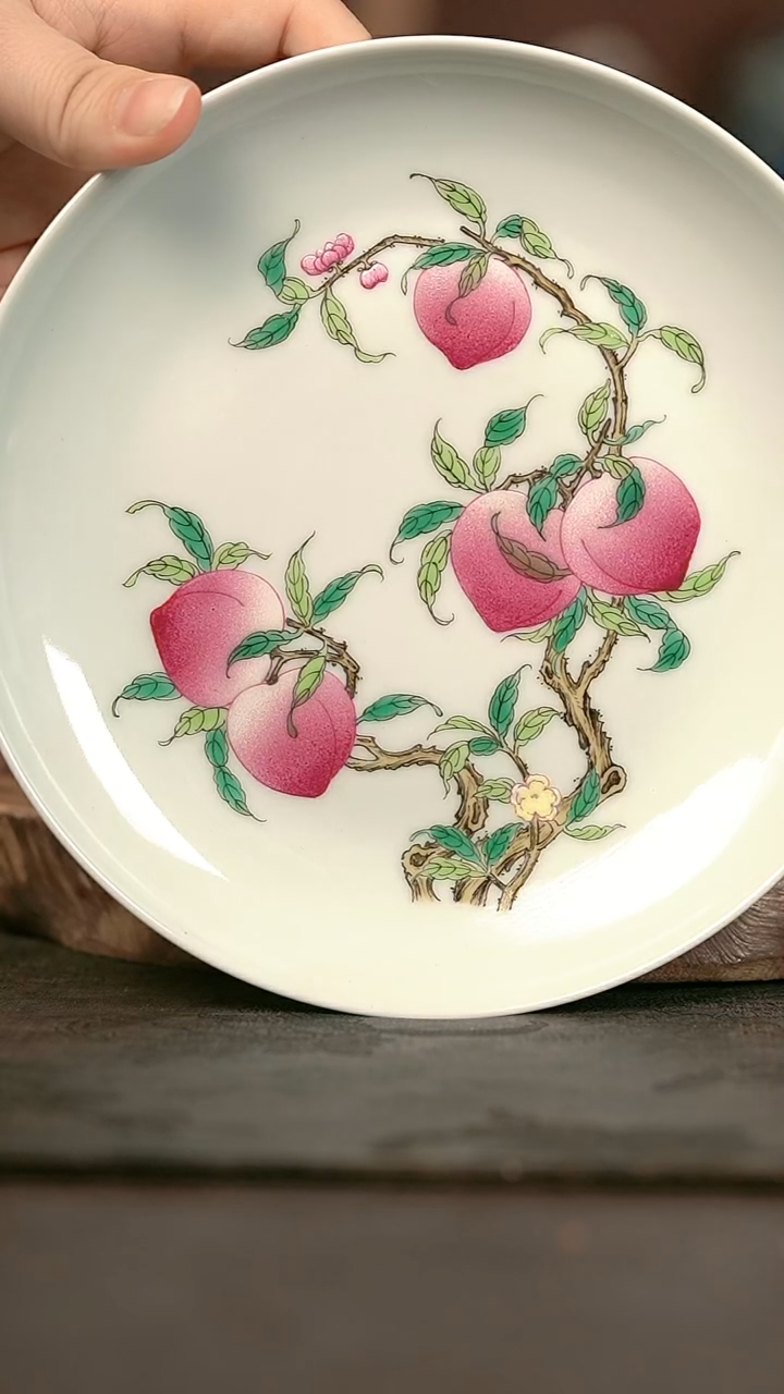 手绘高温现代瓷  气窑  wu tao hc 17.5cm