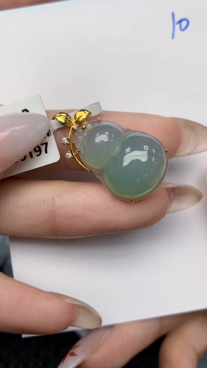 【闪购商品】翡翠颈饰18K金镶嵌天然翡翠A货，