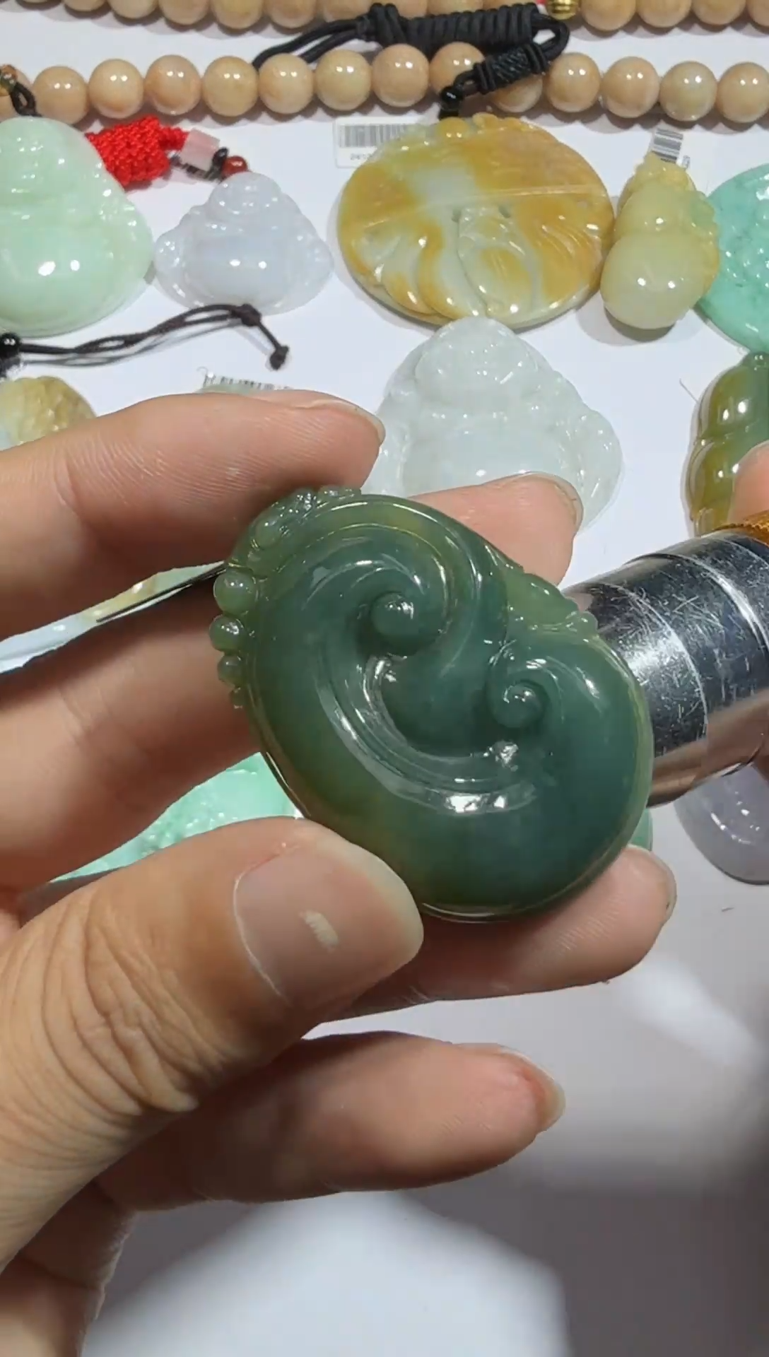 【闪购商品】翡翠颈饰未镶嵌00017529