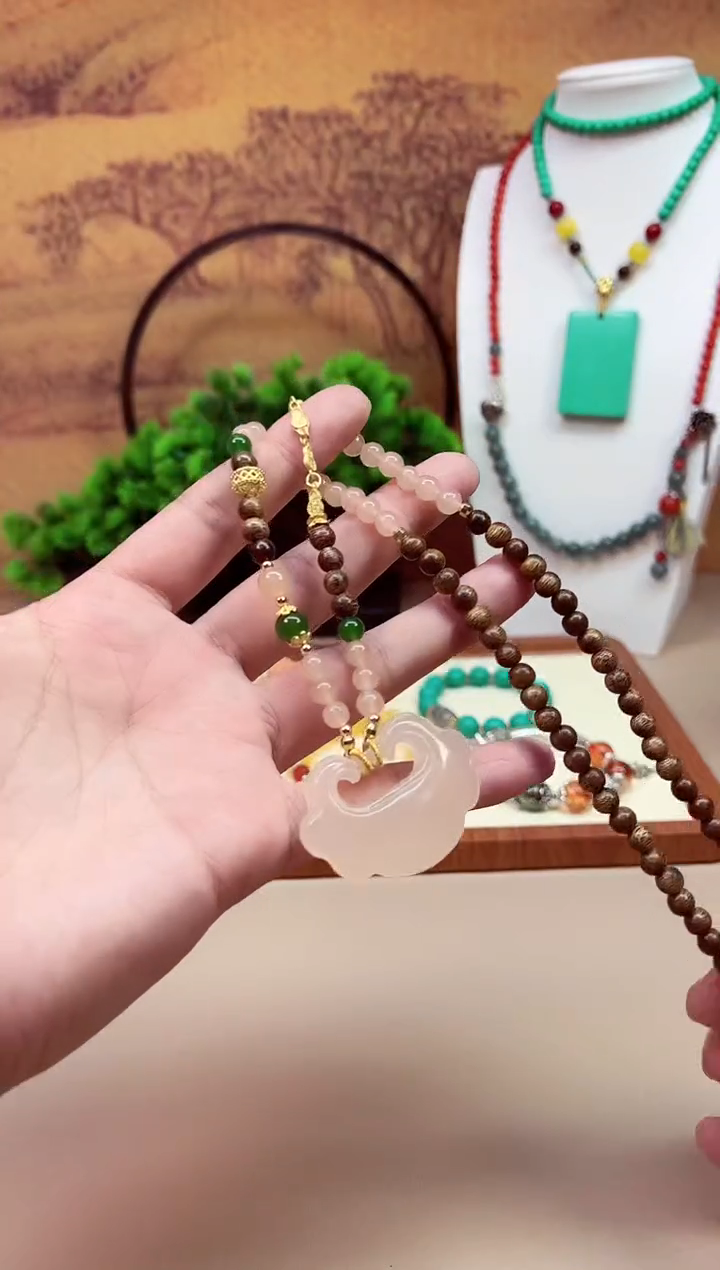 和田玉14K金镶嵌颈饰X144