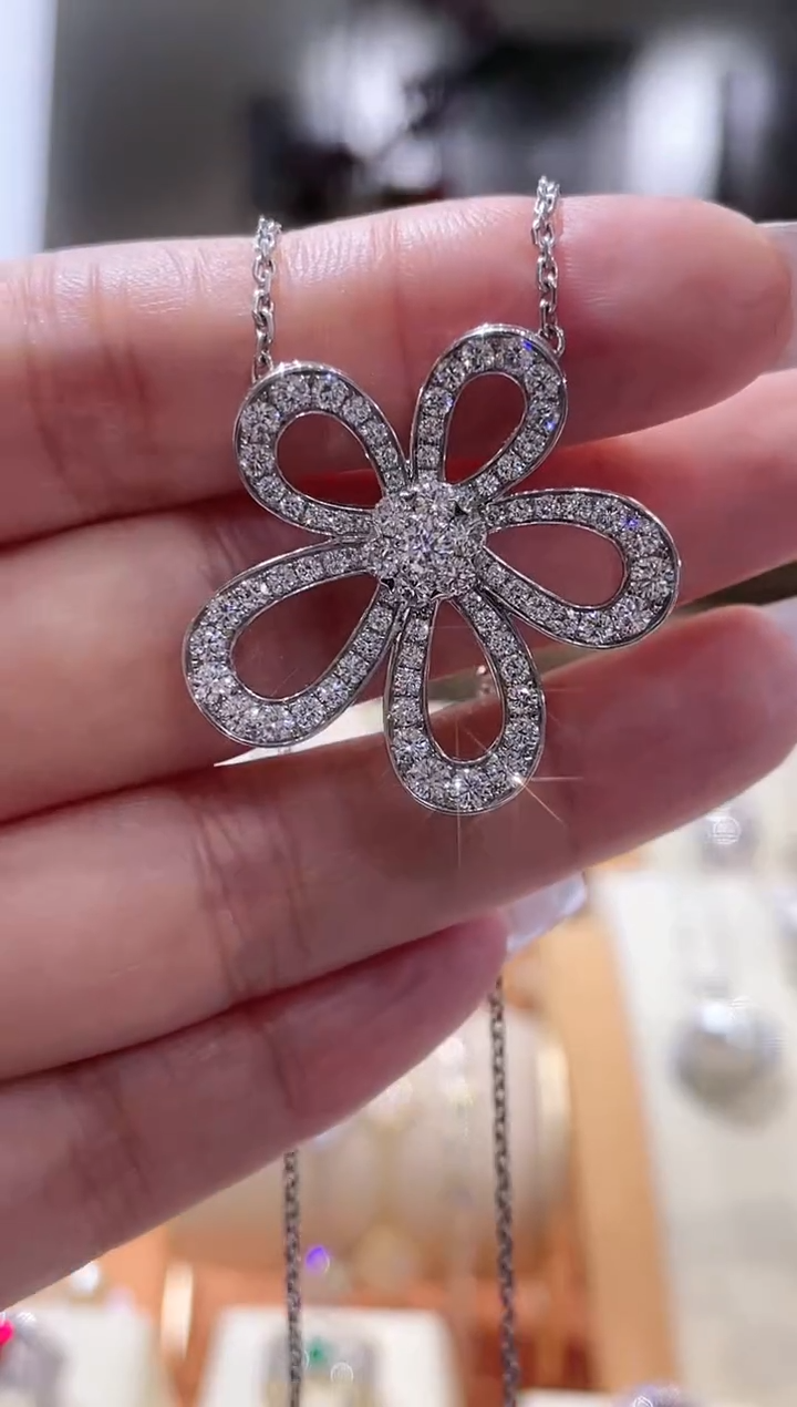 【闪购商品】实验室培育钻石颈饰18K金镶嵌项链