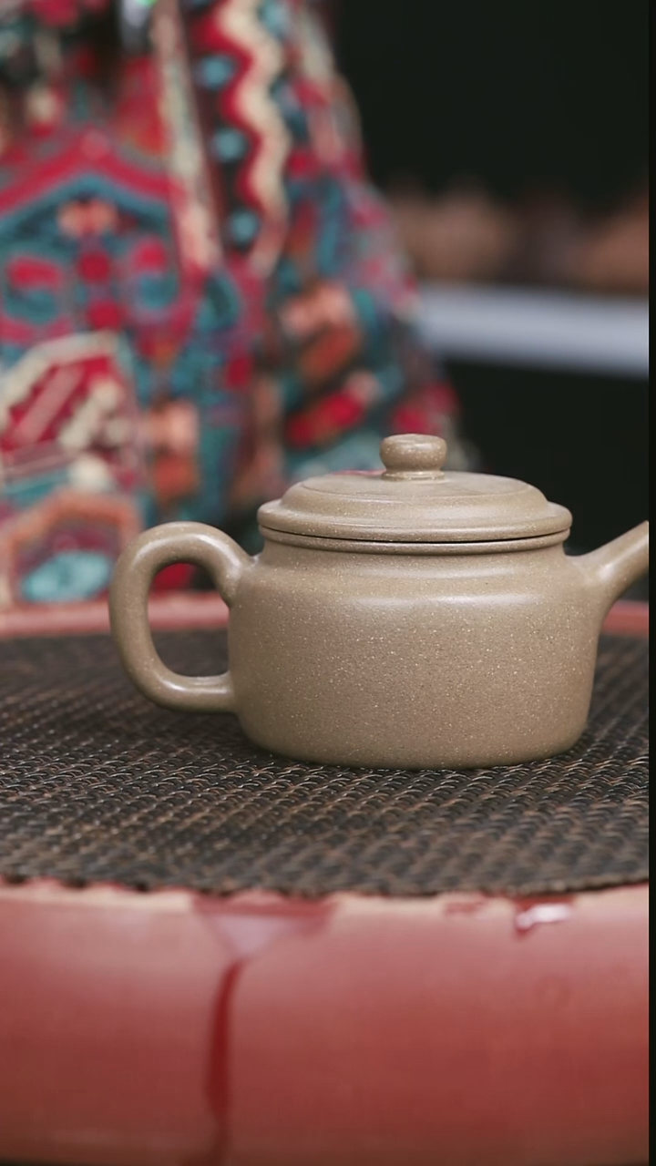 茶壶紫砂香*飘蟹壳青大口德中200CC