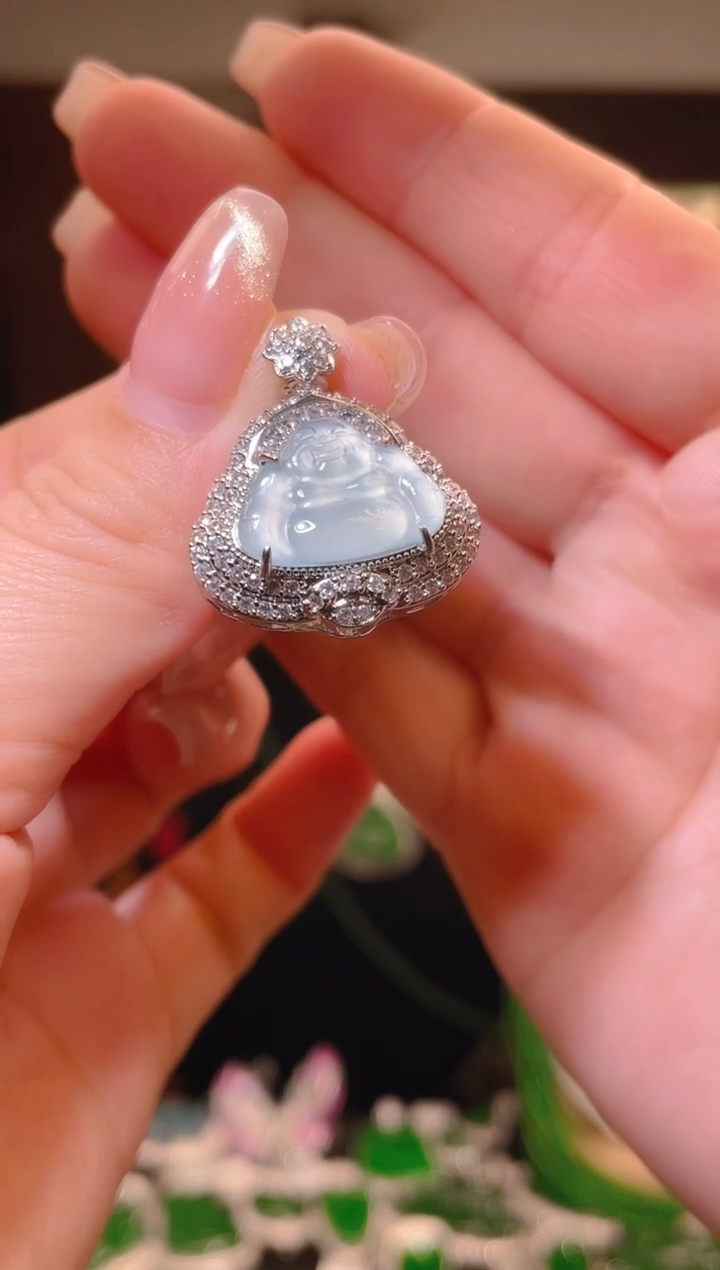 【闪购商品】翡翠吊坠(不含链)未镶嵌多样性发其一