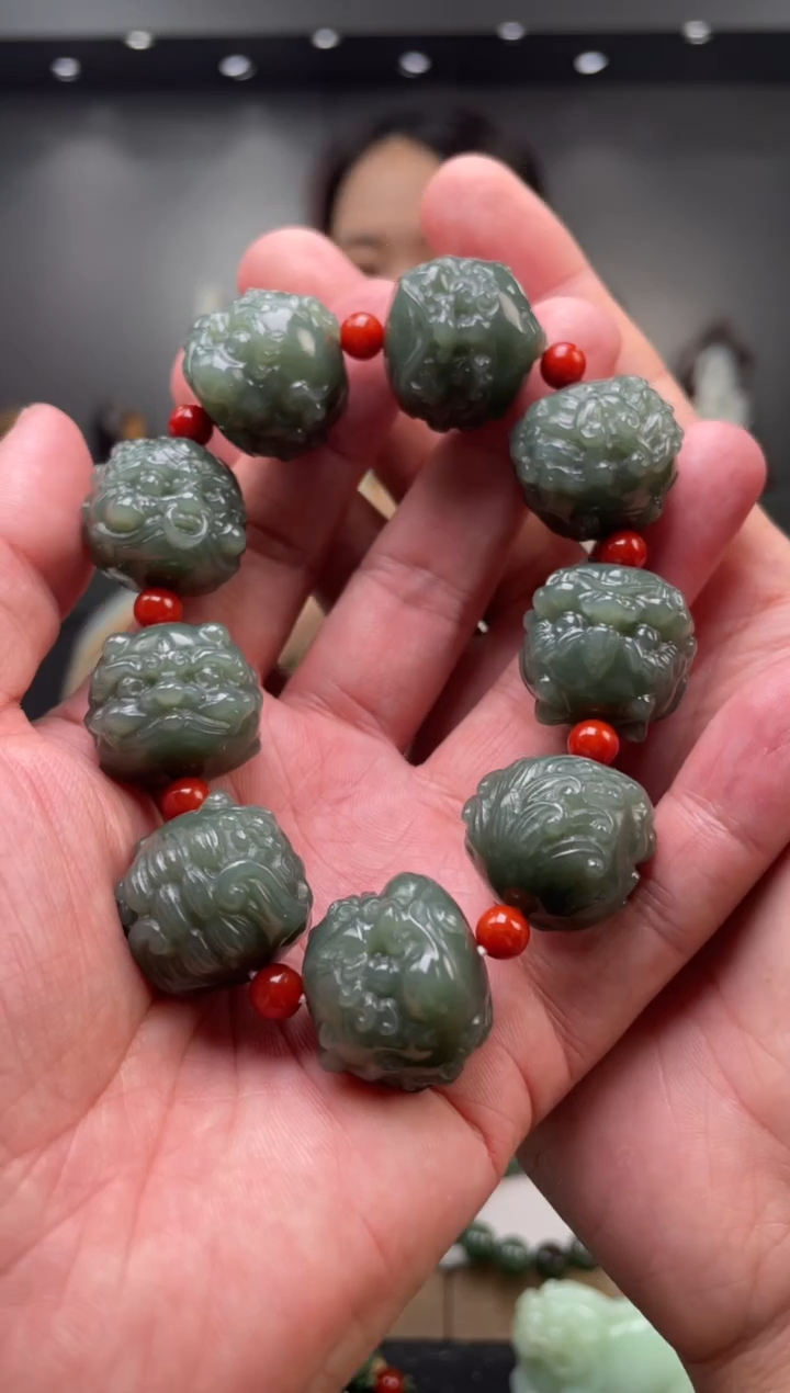 未镶嵌和田玉挂件手串（多样性发货）