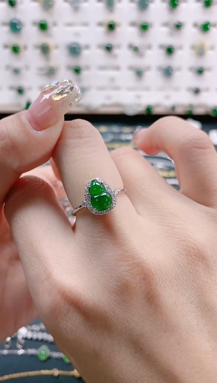 【闪购商品】翡翠戒指银S925镶嵌天然翡翠