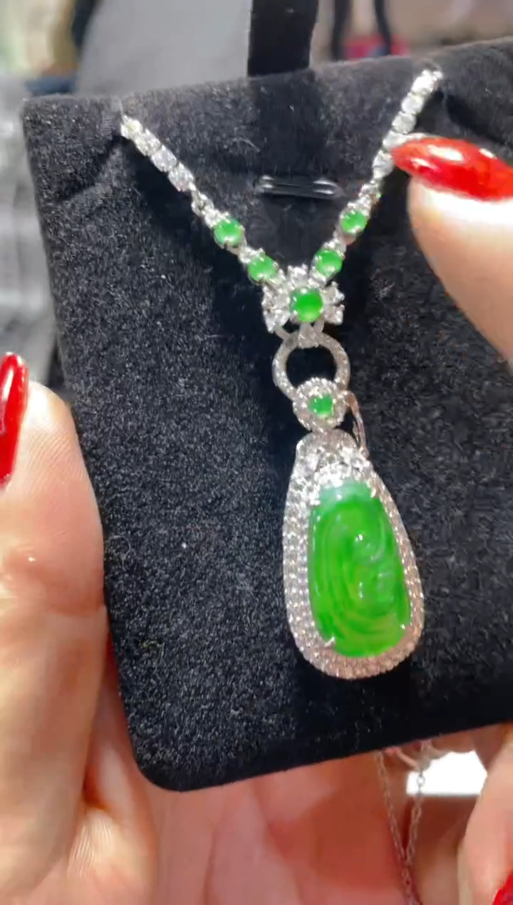 【闪购商品】定制翡翠未镶嵌天然A货翡翠多样性发货拍一发一