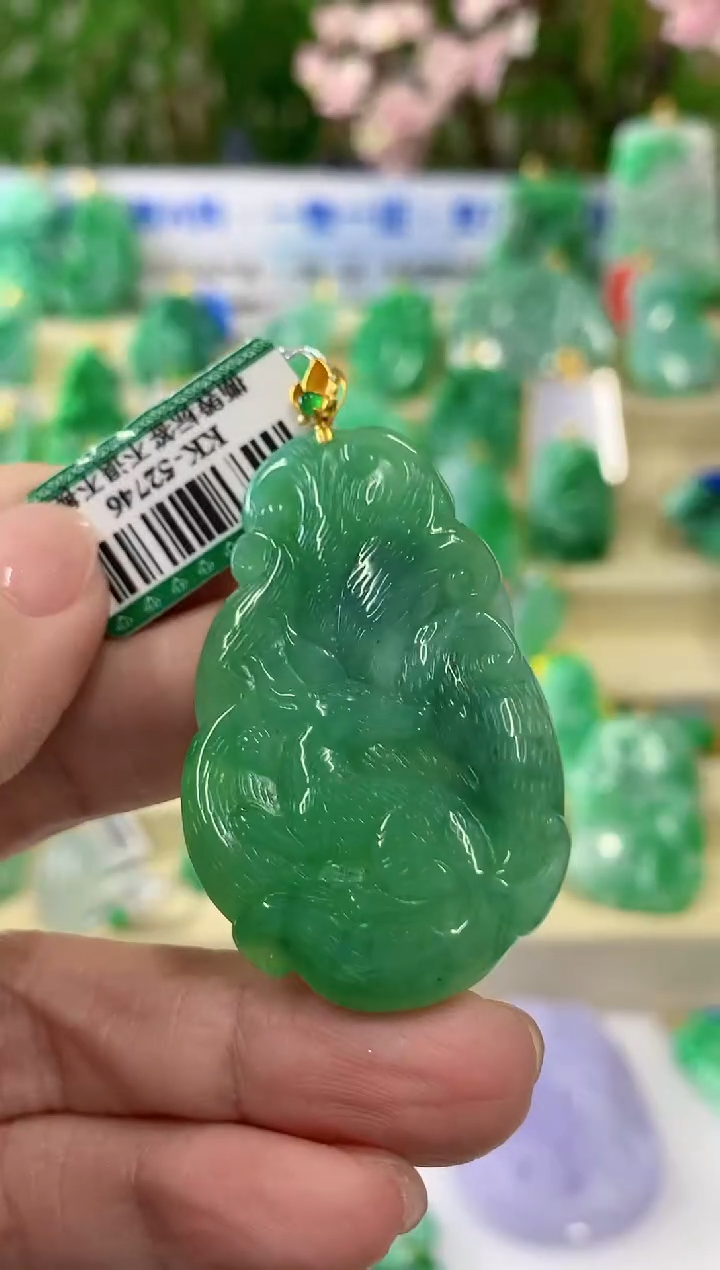 【闪购商品】翡翠颈饰18K金镶嵌挂件