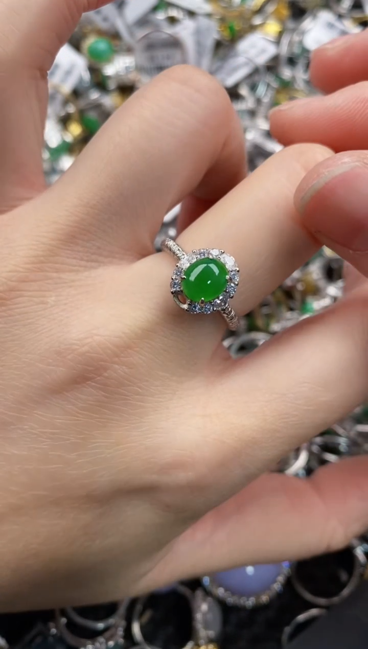 银S925镶嵌戒指翡翠小*777                 9