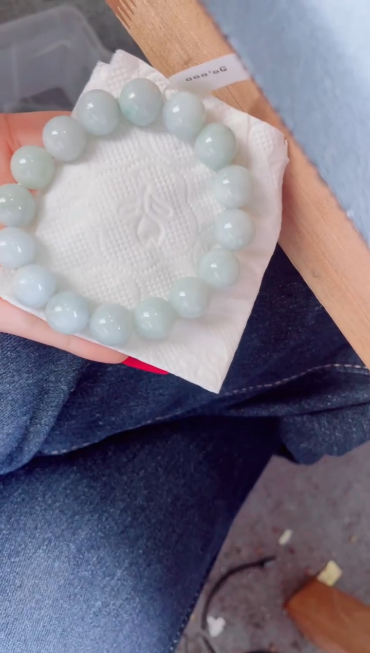 定制翡翠未镶嵌珠串