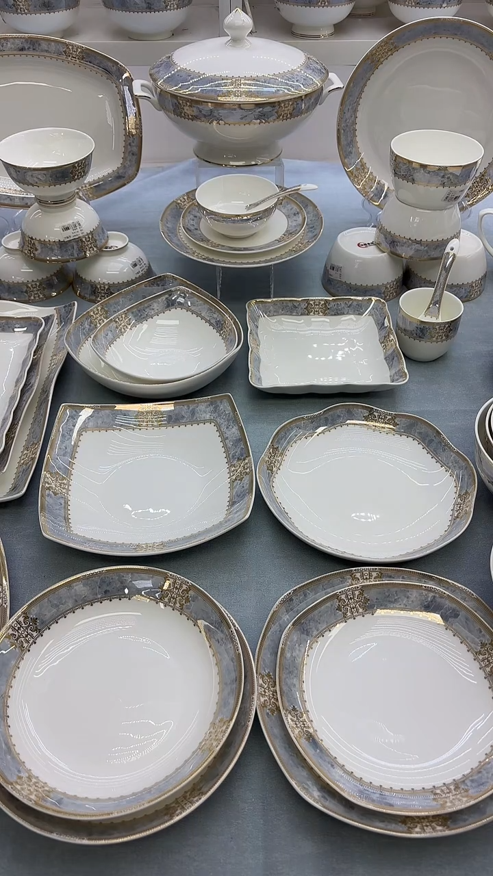 骨瓷开门大吉8方2个9贵龙2个