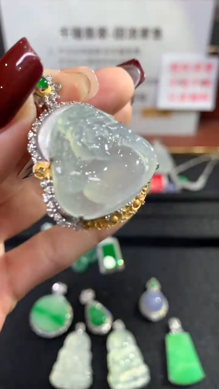 【闪购商品】翡翠吊坠(不含链)18K金镶嵌财神回流不退不换|16800+0