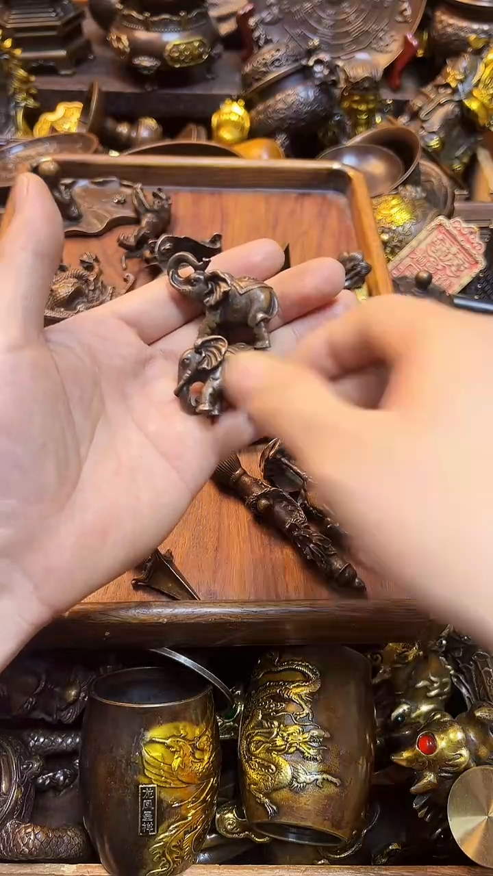 1案台摆件  物品摆件