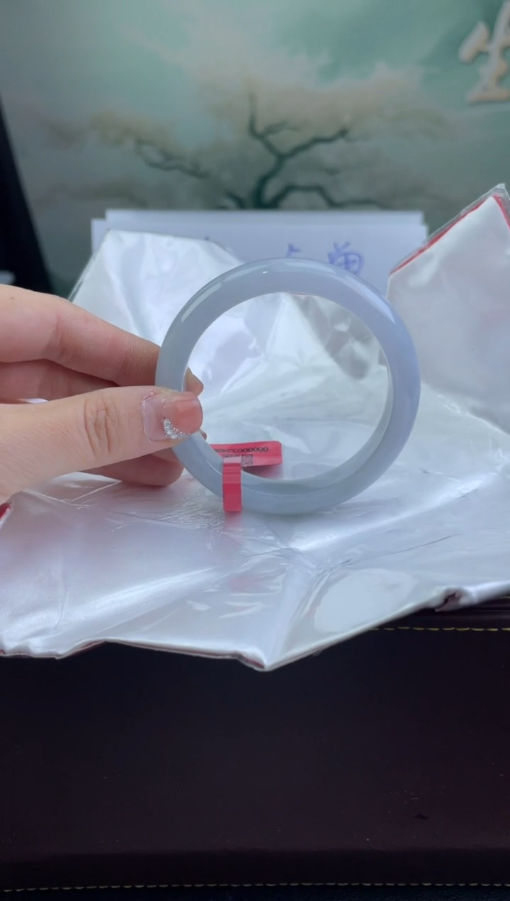 翡翠手镯未镶嵌1       