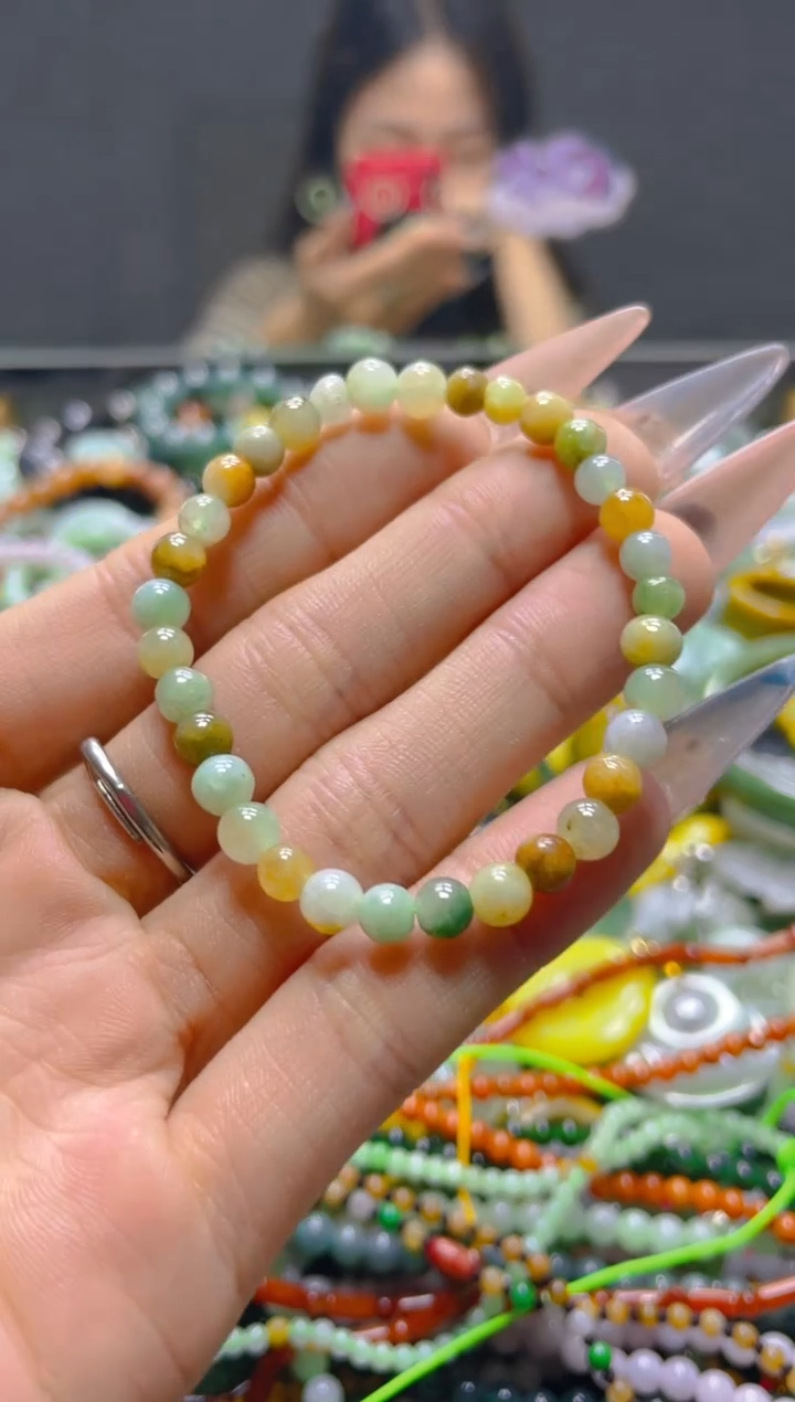 颈饰未镶嵌翡翠5MM