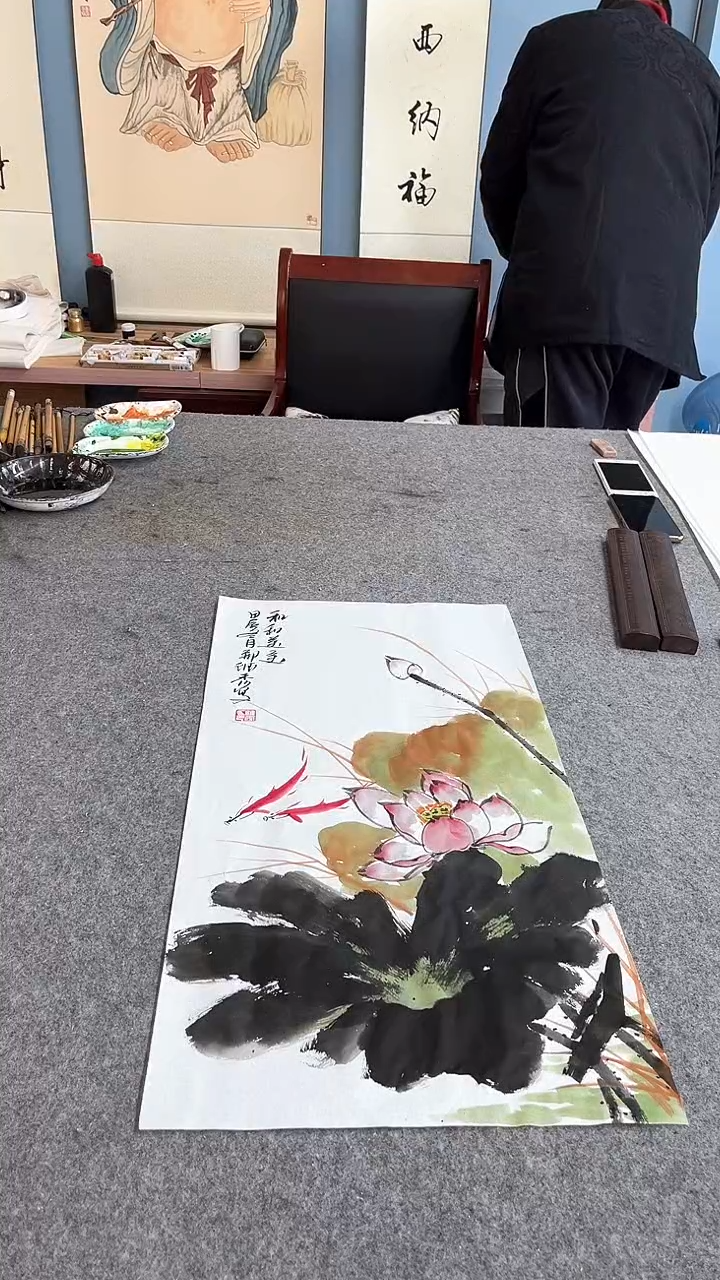 【闪购商品】国画和和美美、手绘荷花鱼