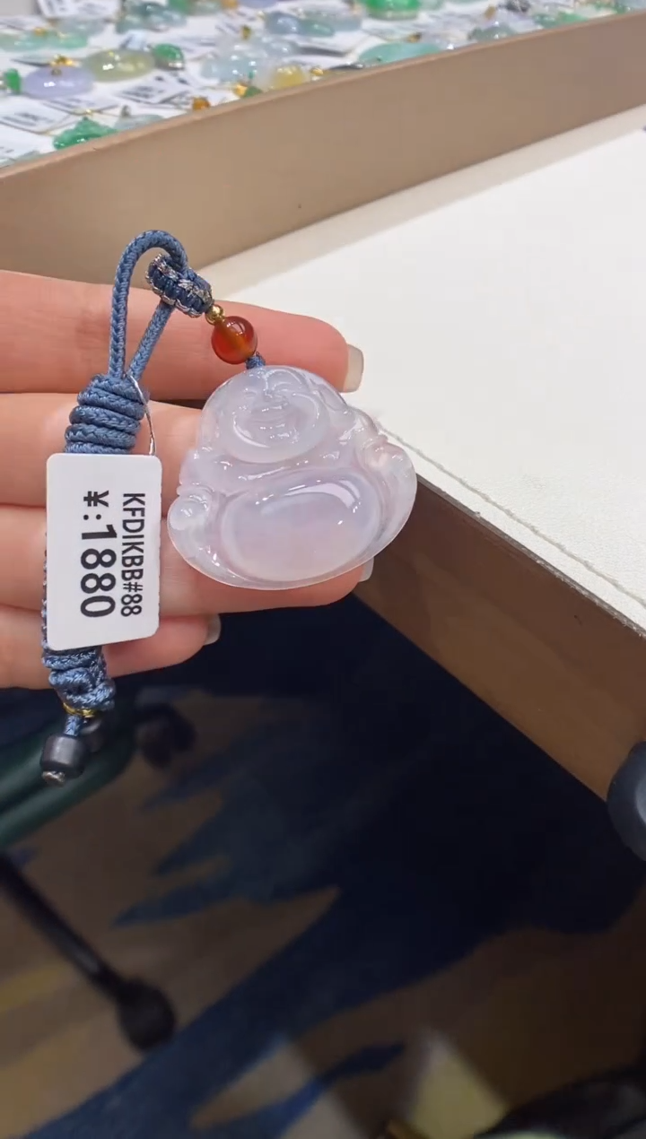 【闪购商品】翡翠颈饰未镶嵌佛公