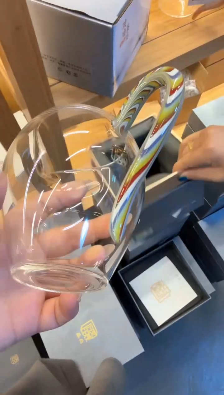 清颜公杯彩凤尾    