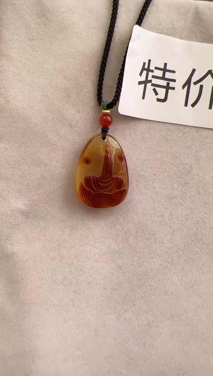 【闪购商品】琥珀裸石未镶嵌10210302-吊坠