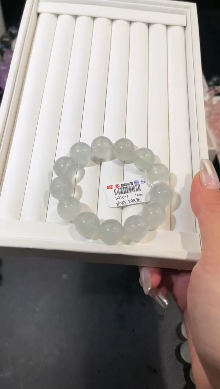 手链未镶嵌萤石多样性发一奶绿14mm