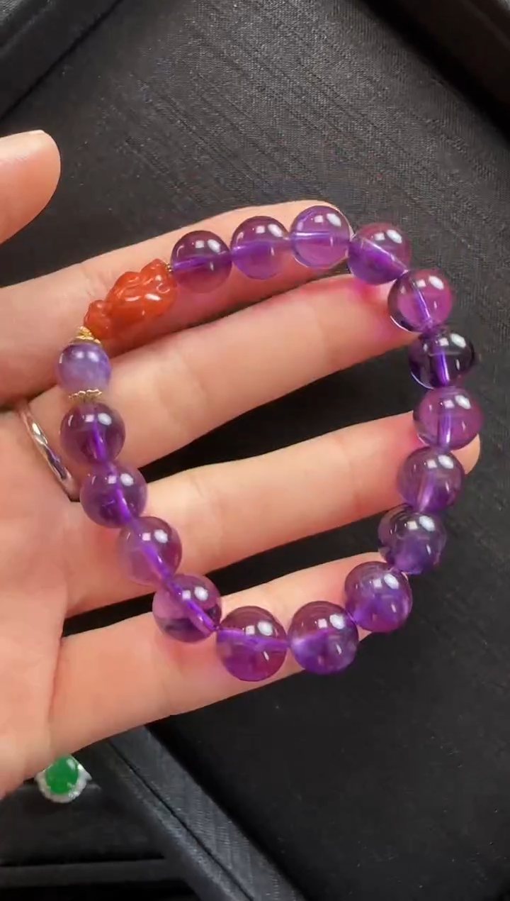 【闪购商品】紫晶手串未镶嵌352南红一条