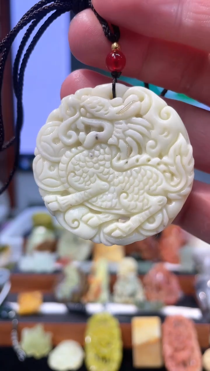 【闪购商品】岫玉吊坠未镶嵌·多样性发货*拍一发一