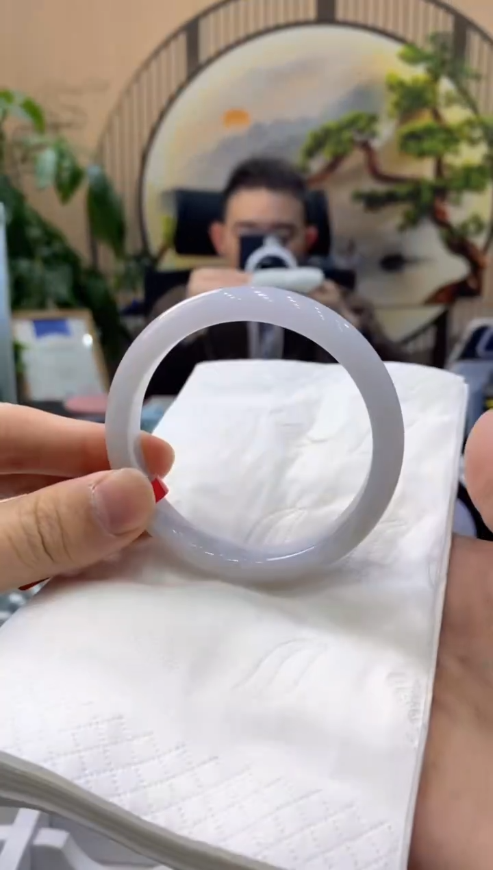 【闪购商品】翡翠手镯未镶嵌000011568