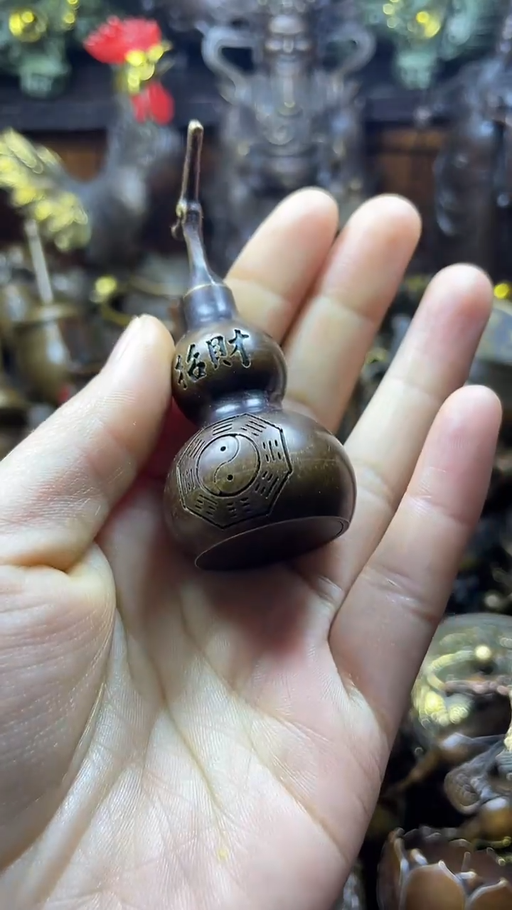 闪购链接，点击下单，有运费险，铜摆件