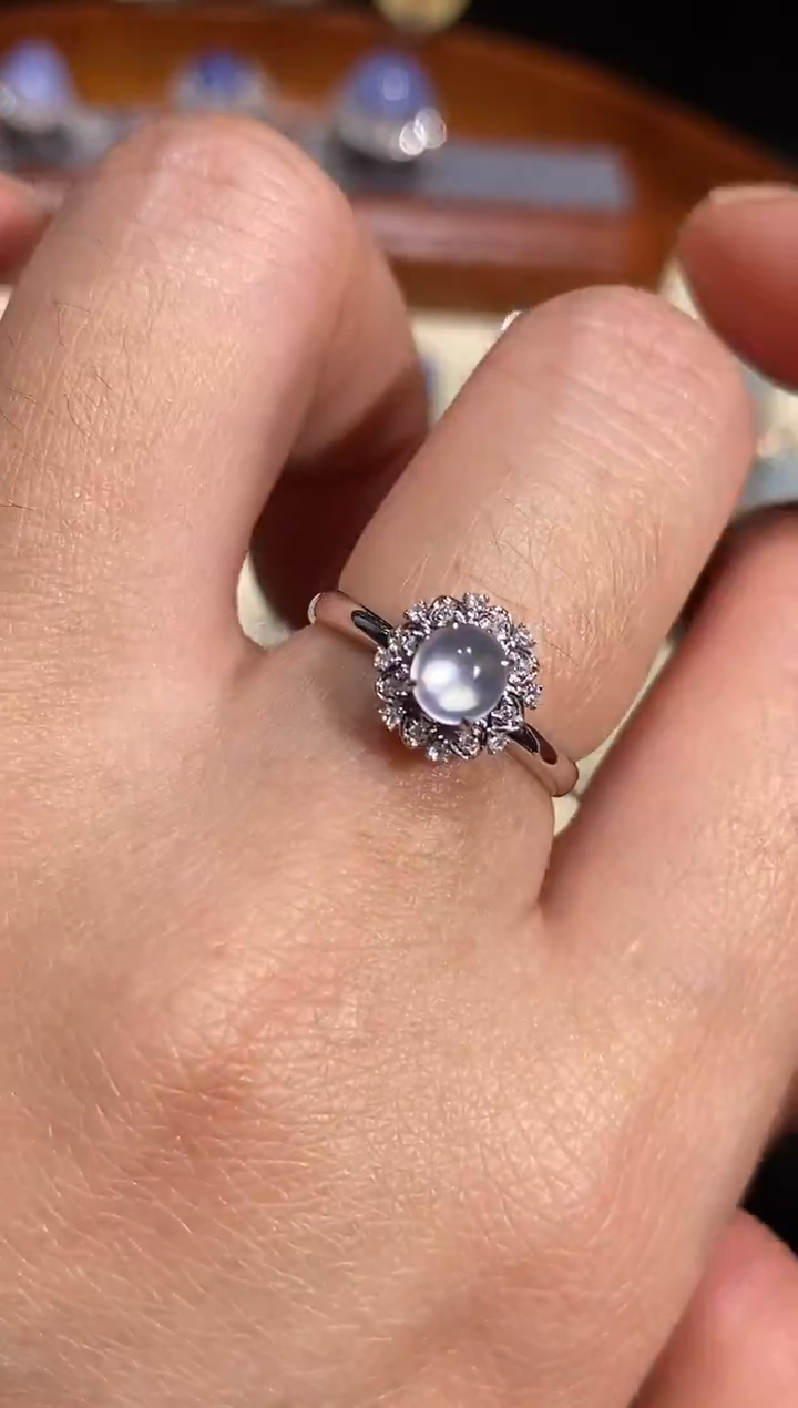 【闪购商品】翡翠戒指18K金镶嵌戒指