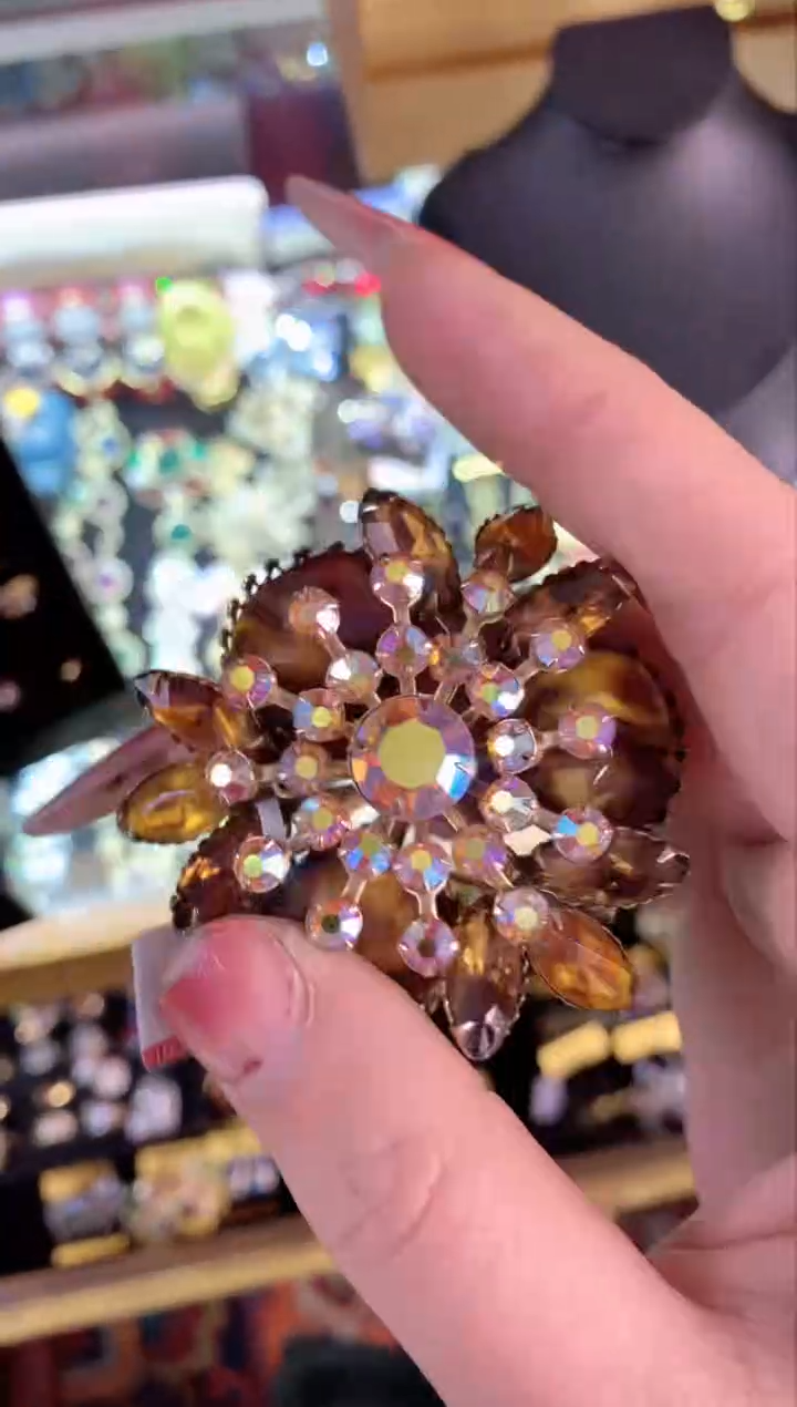 【闪购商品】瓷片楚楚中古珠宝甄选不退换